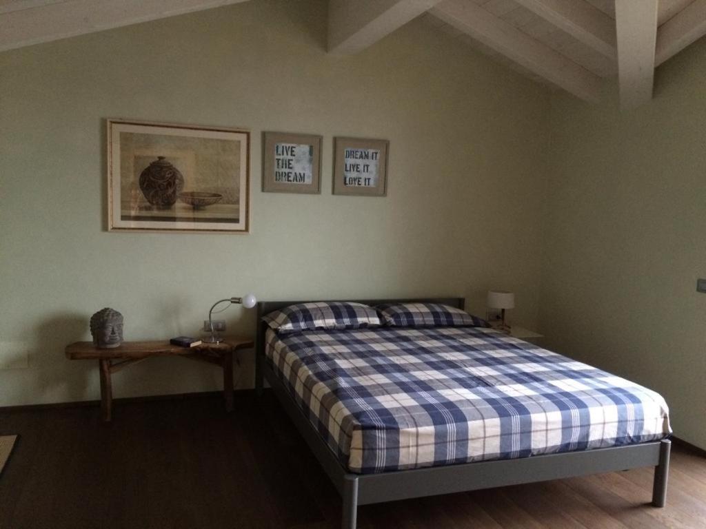 Apartamento Casa Rustico Moretti Vercana Exterior foto