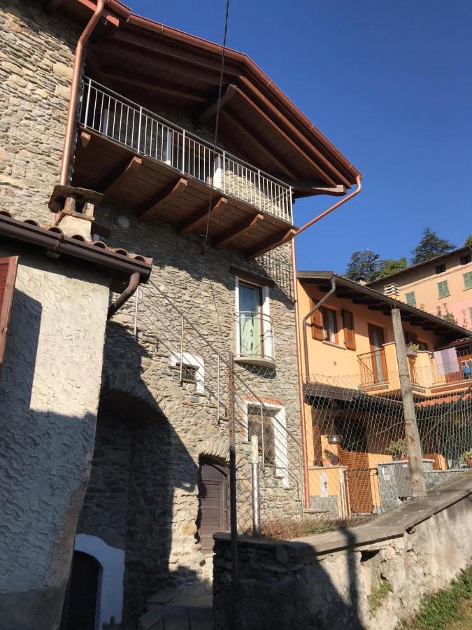 Apartamento Casa Rustico Moretti Vercana Exterior foto